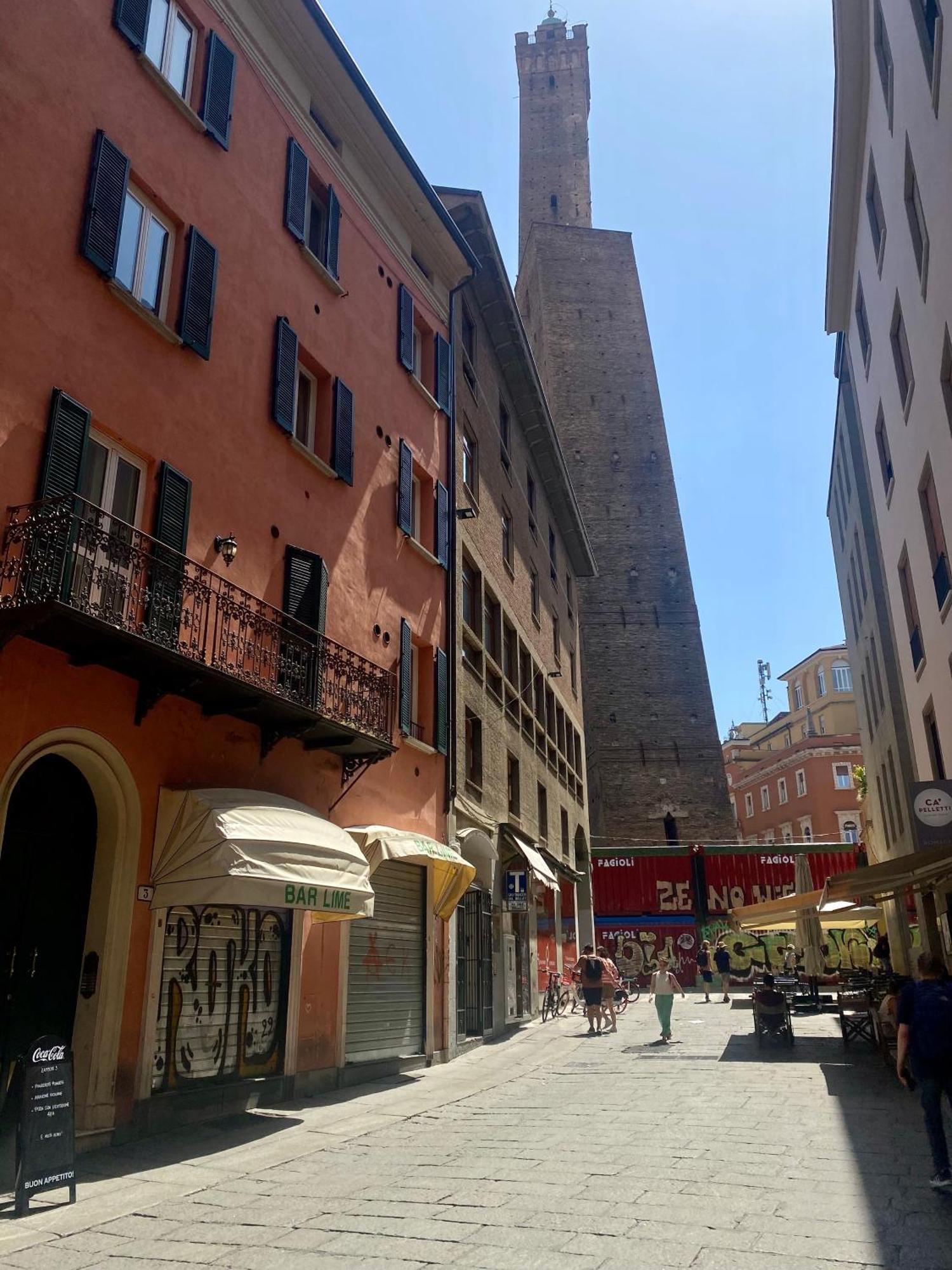 Canard Suite Int 4 Bologna Esterno foto